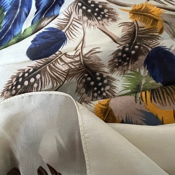 Silk Scarf Extra Large Rectangle Peacock Feathers Cream Green Blue 36" x 70" - Picture 5 of 7